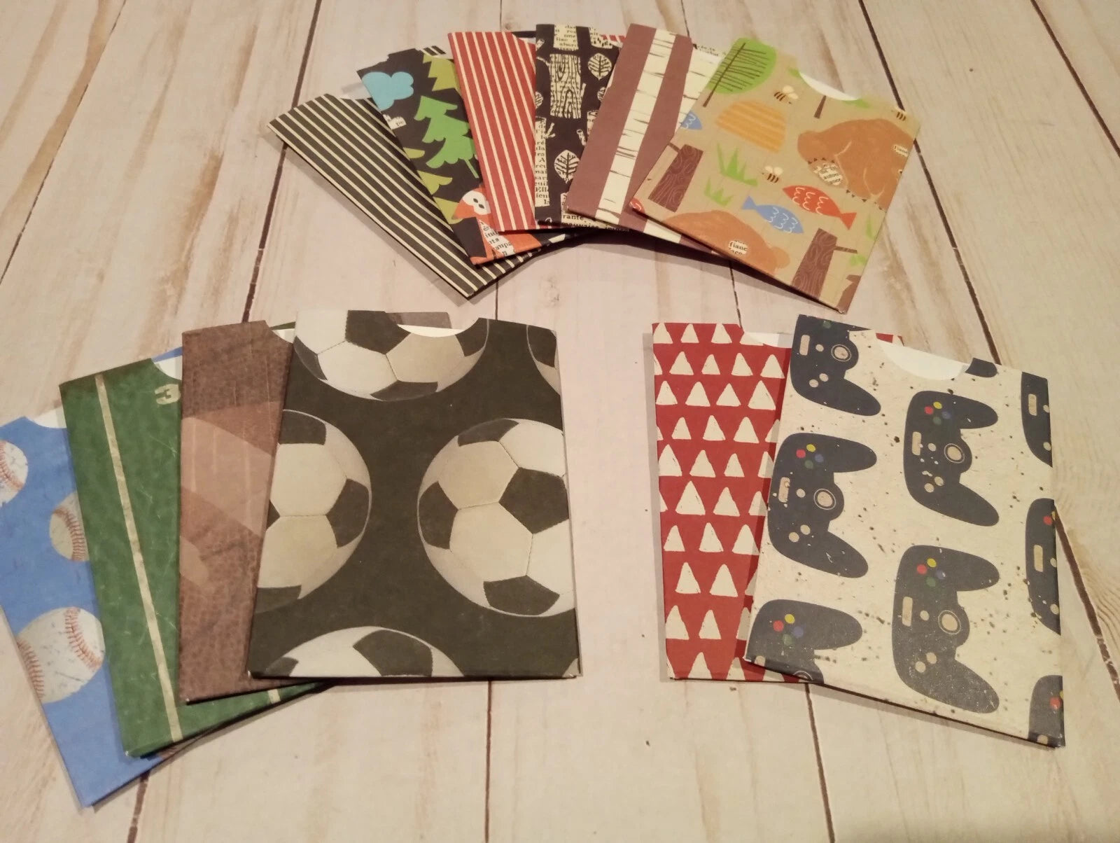 Paper Kids Theme Gift Card